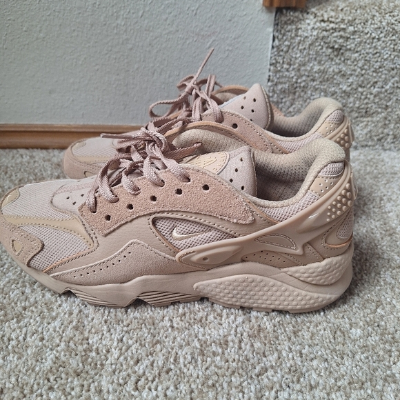Nike Air Huarache Wheat/Tan Lace Up Sneakers Mens Size 5.5 main image 10